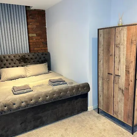 Modern 2 Bedroom Apartment Bradford (West Yorkshire)